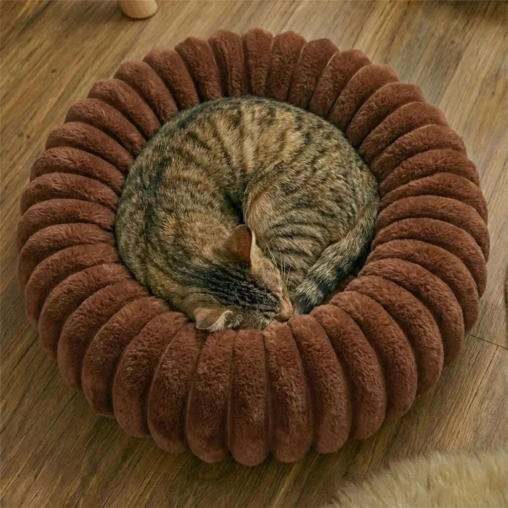 Panier rond lavable pour chat en marron — vue de côté