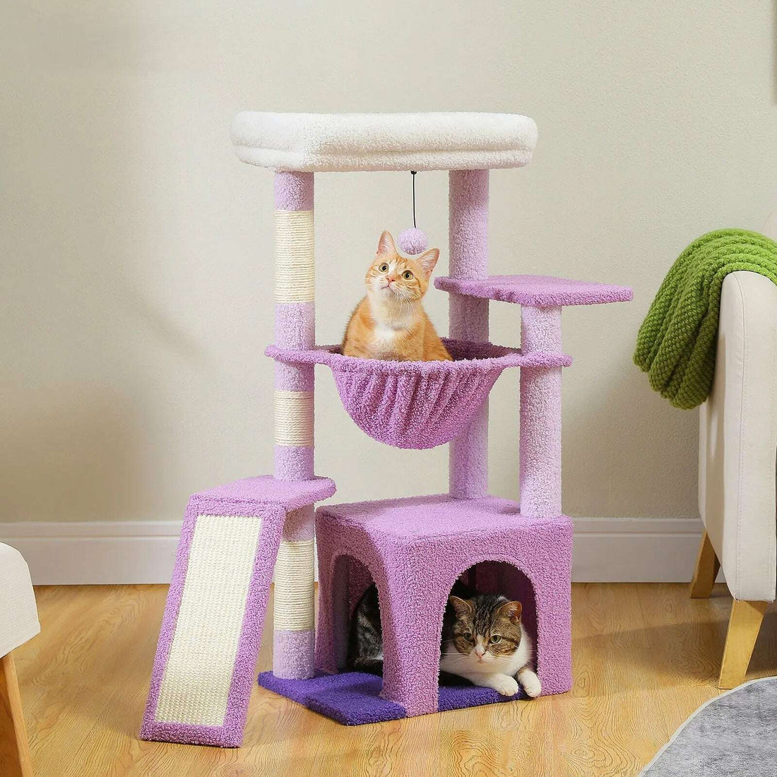 Petit arbre à chat avec hamac intégré — vue d'ensemble