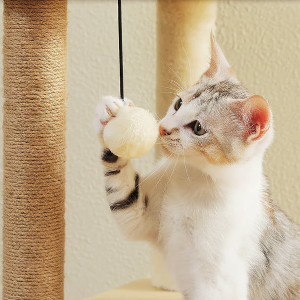 Arbre à chat en bois multi-niveaux — vue zoom