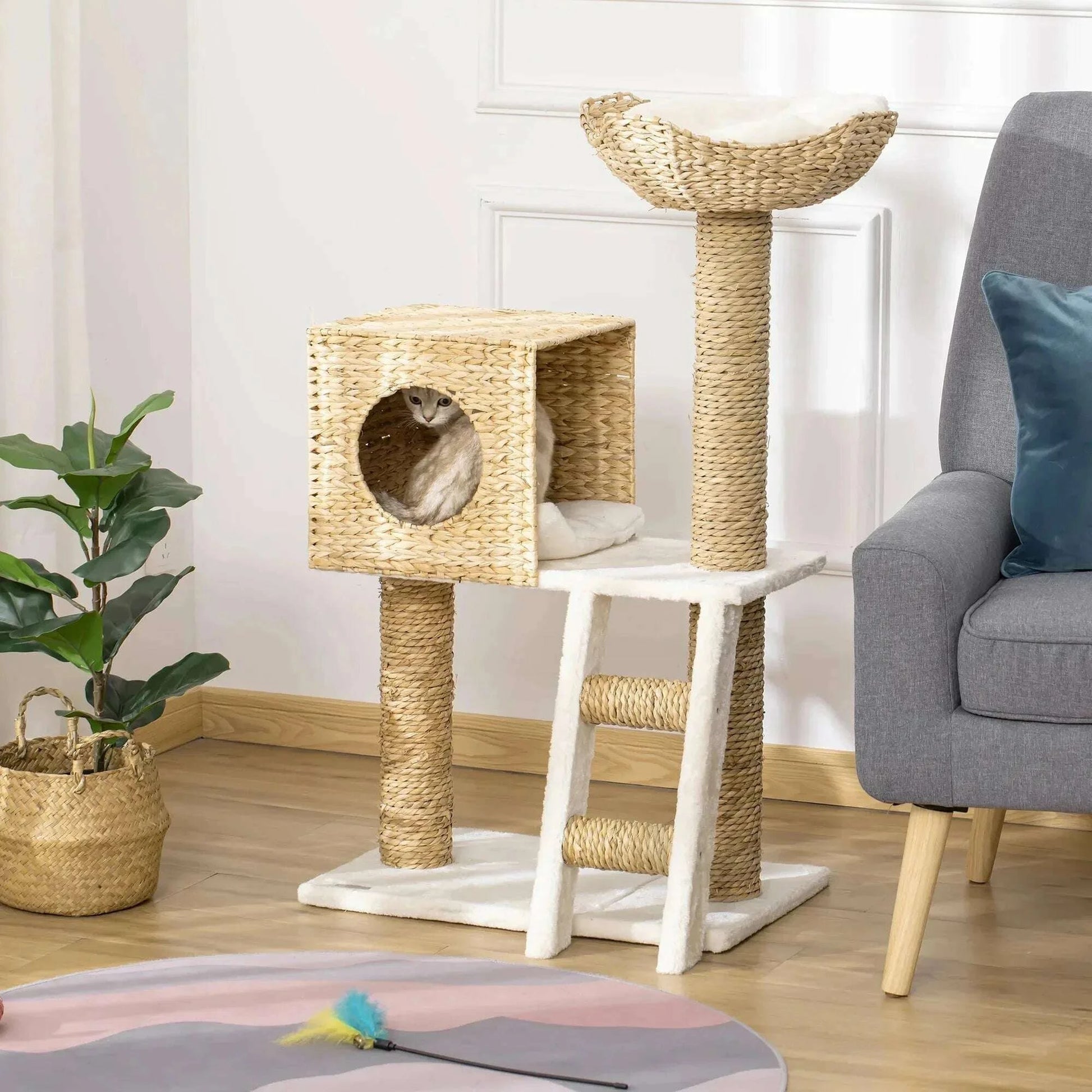 Arbre à chat en osier tressé design — vue d'ensemble