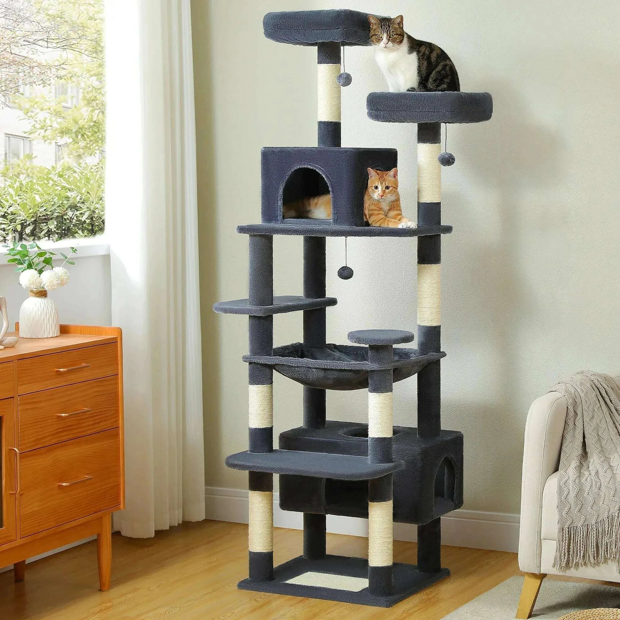 Arbre à chat gris foncé pour Maine Coon — vue d'ensemble