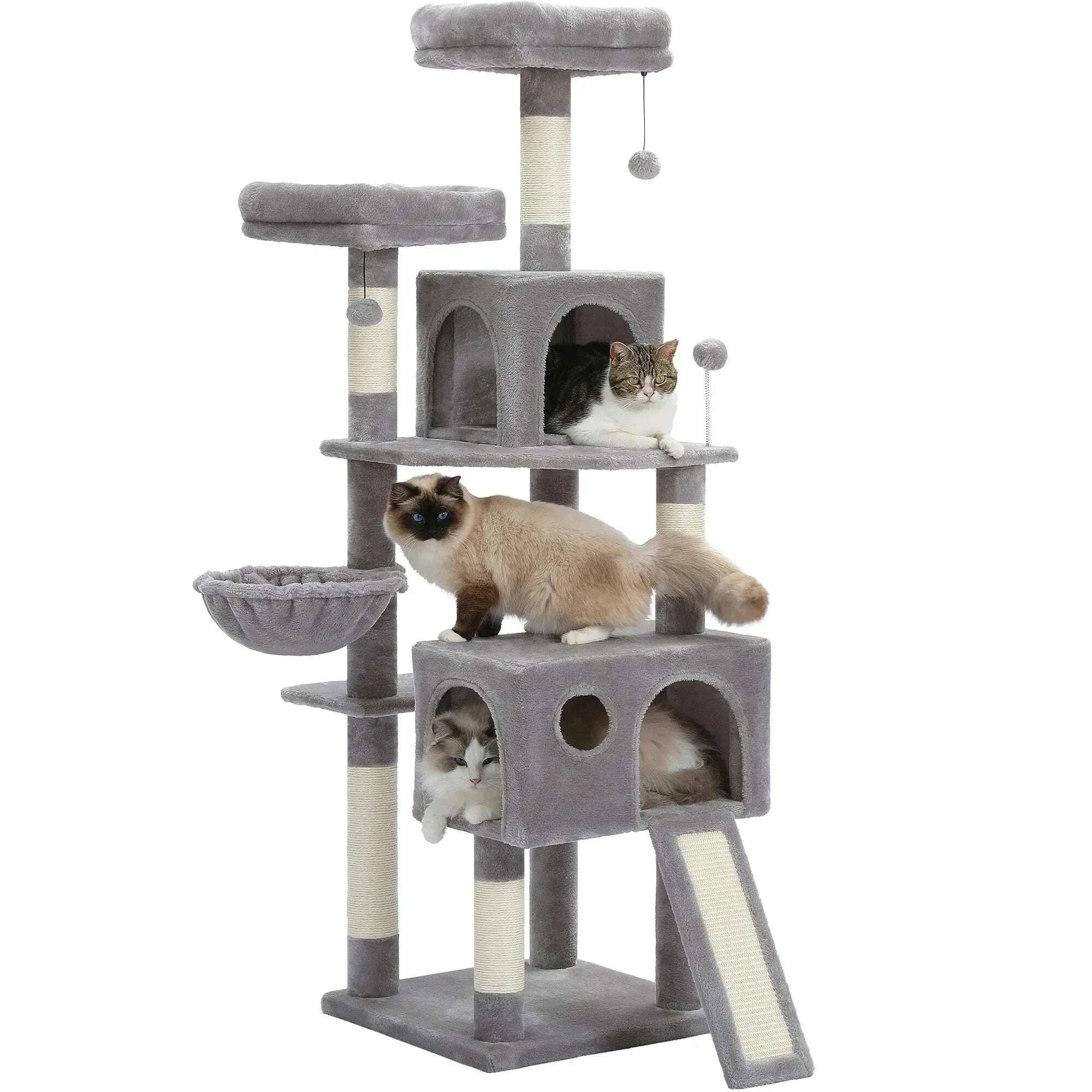 Arbre à chat XXL élégant et fonctionnel — en situation