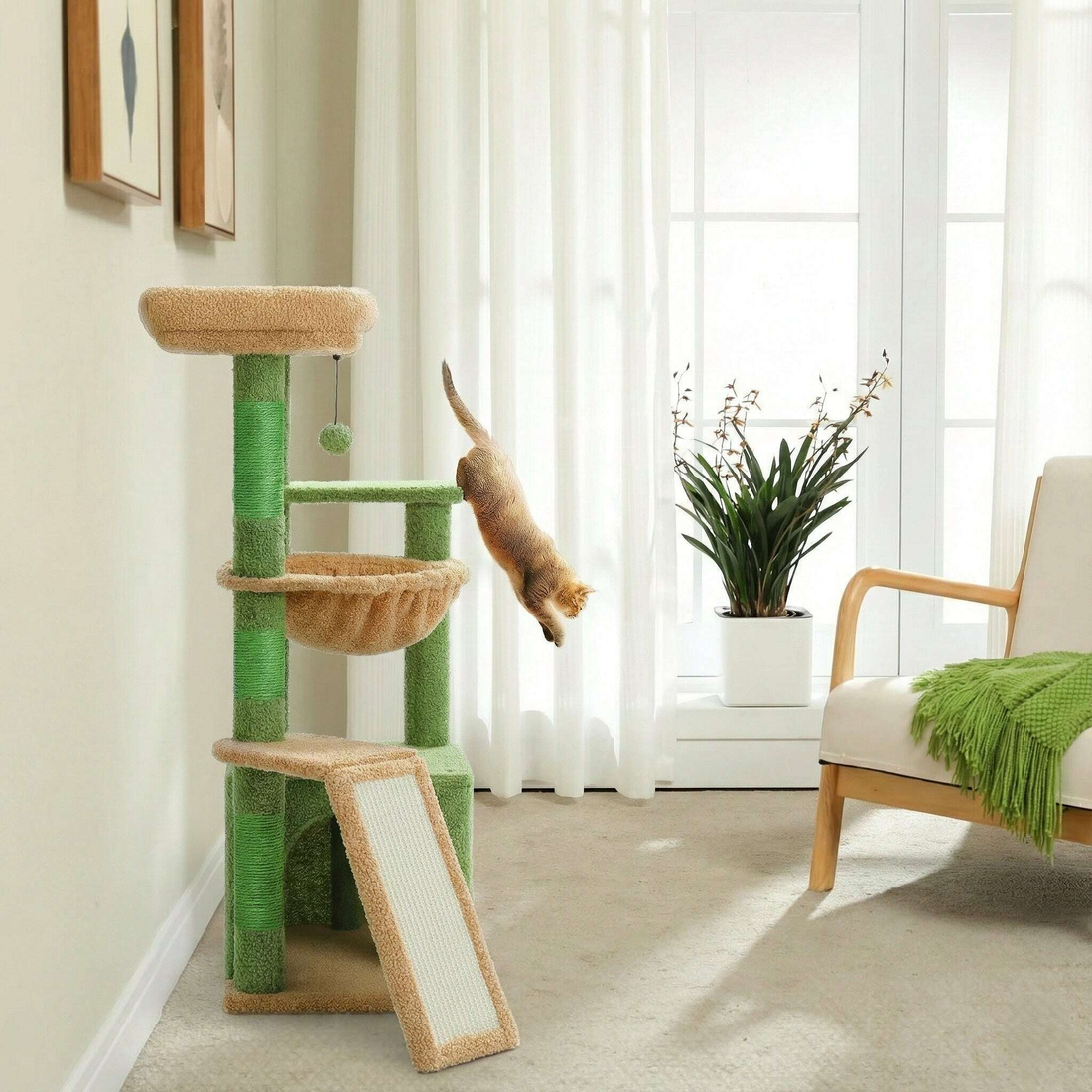 Petit arbre à chat avec hamac intégré — vue en perspective