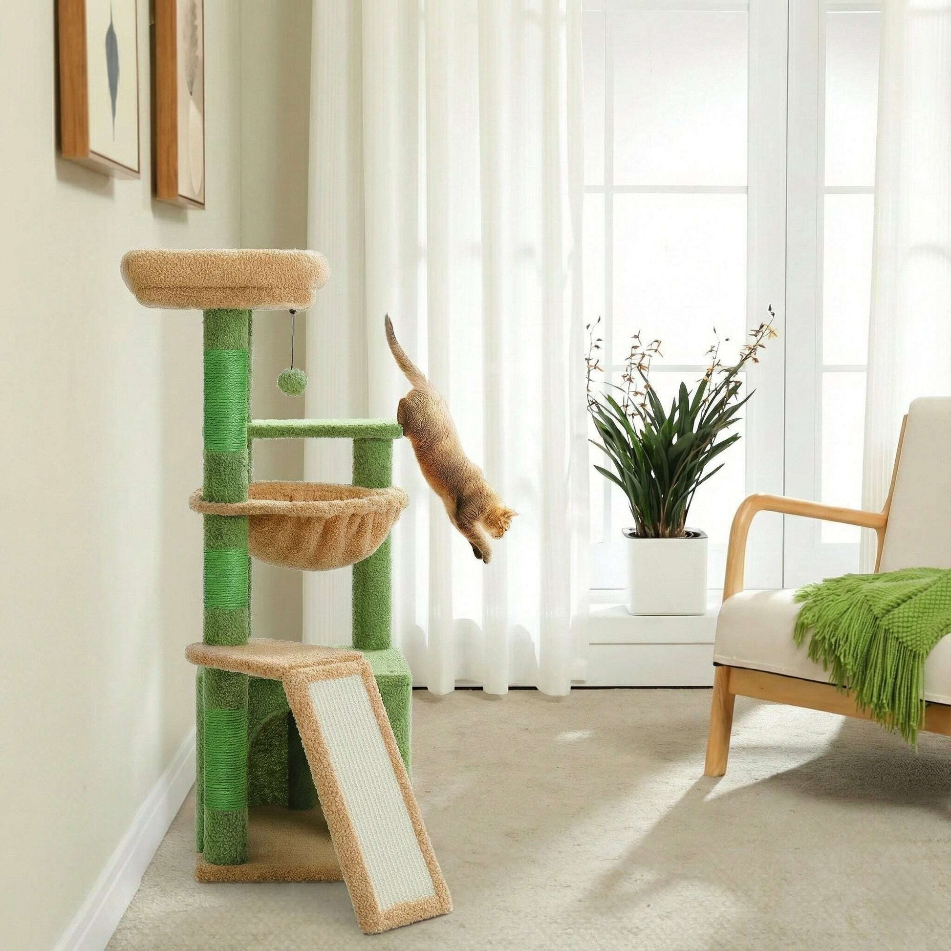 Petit arbre à chat avec hamac intégré — vue en perspective