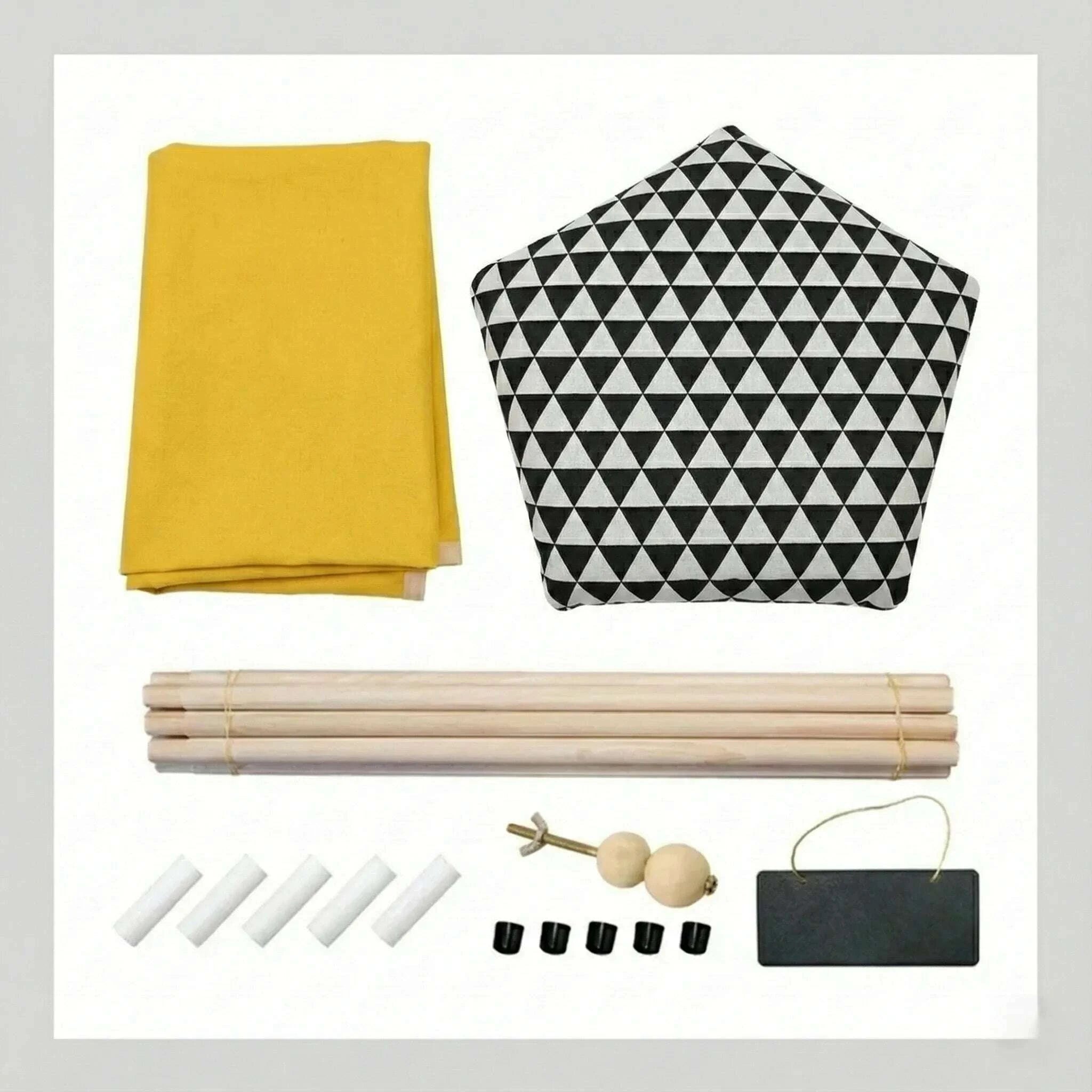 Tipi pour chat en tissu jaune — vue zoom